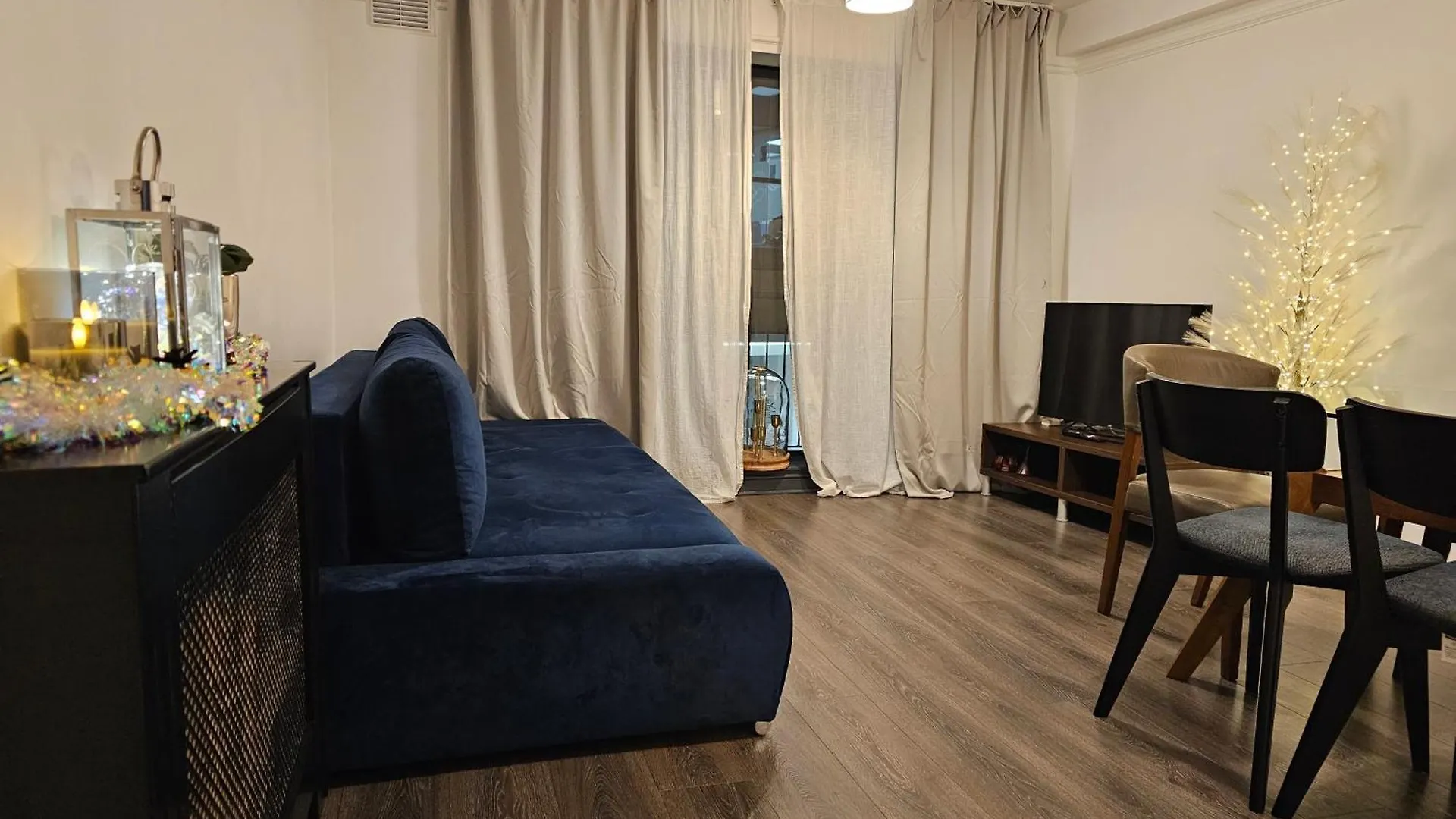 Dublin Exchange Suites 0*,